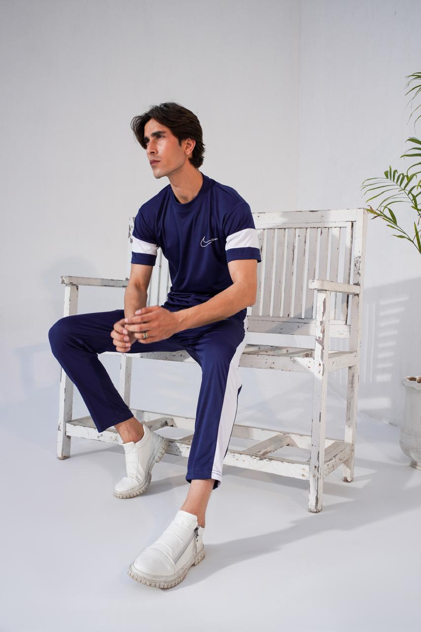 NIK Premium Tracksuit -Navy